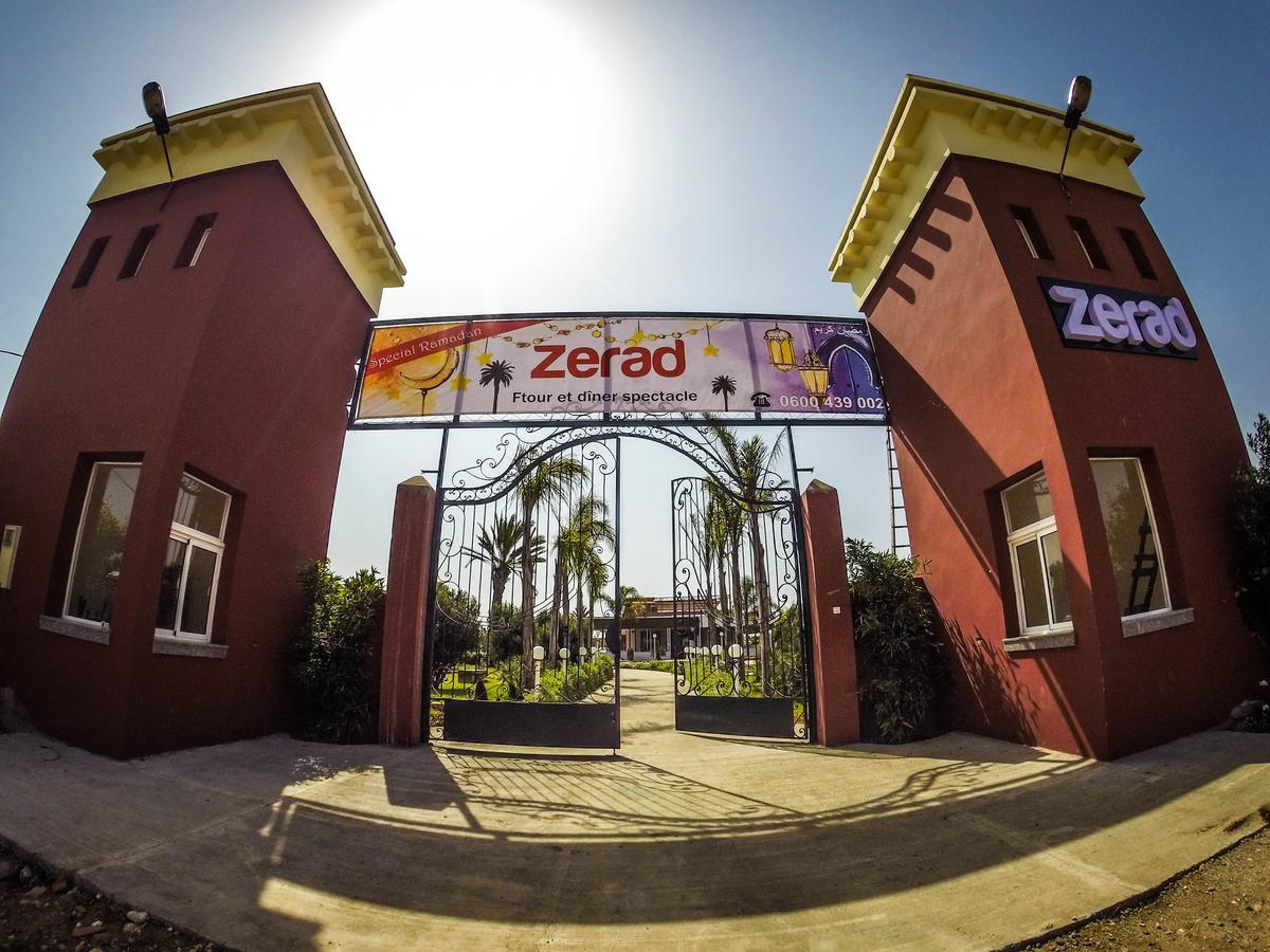 Zerad Hotel Ел Джадида Екстериор снимка
